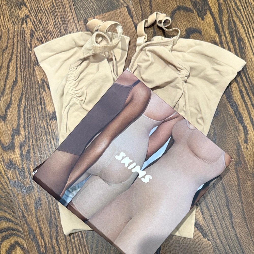 SKIMS Tan Women's Bodysuit